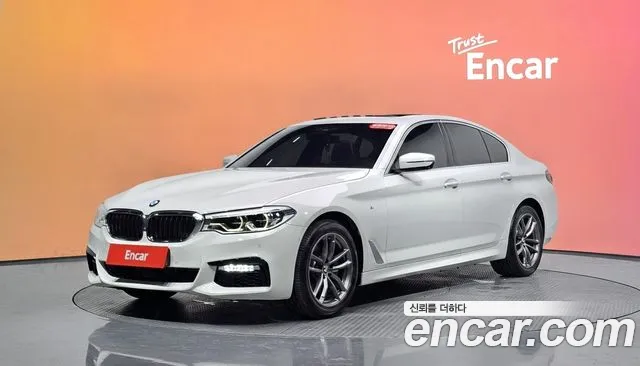 BMW 5 серии 2017 thumb 4