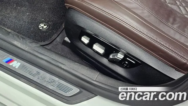 BMW 5 серии 2017 thumb 8