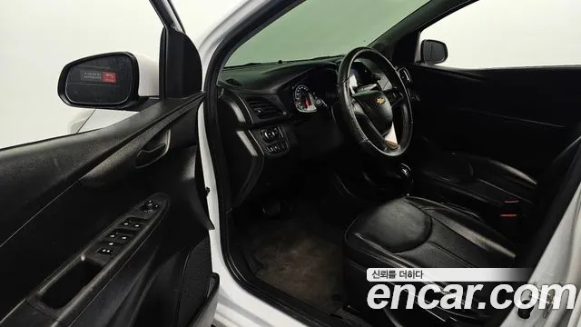Chevrolet Spark 2016 thumb 2