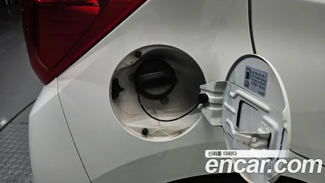 Chevrolet Spark 2016 thumb 4