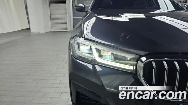 BMW 5 серии 2023 thumb 4