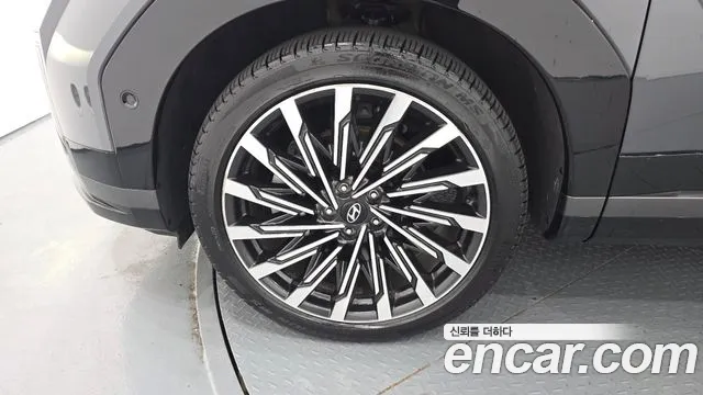 Hyundai Santa Fe 2025 thumb 4