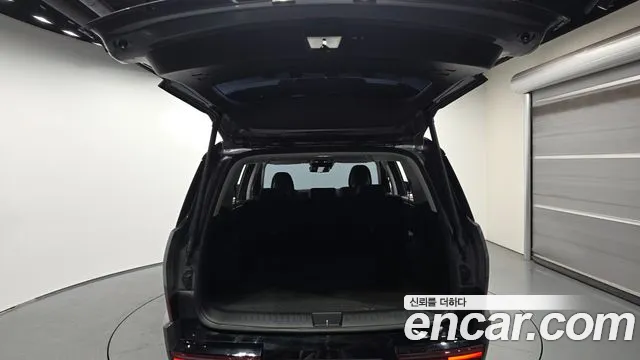 Hyundai Santa Fe 2025 thumb 2