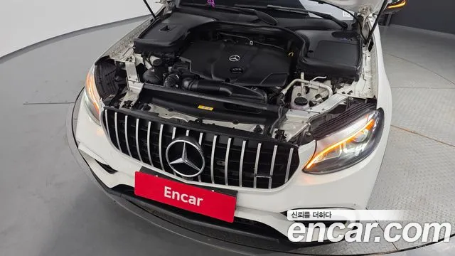 Mercedes-Benz GLC 2017 thumb 10