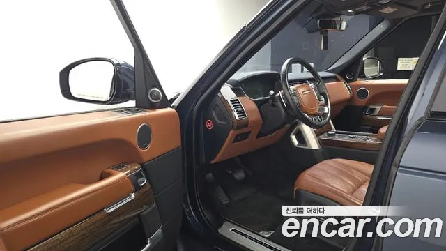 Land Rover Range Rover 2017 thumb 8