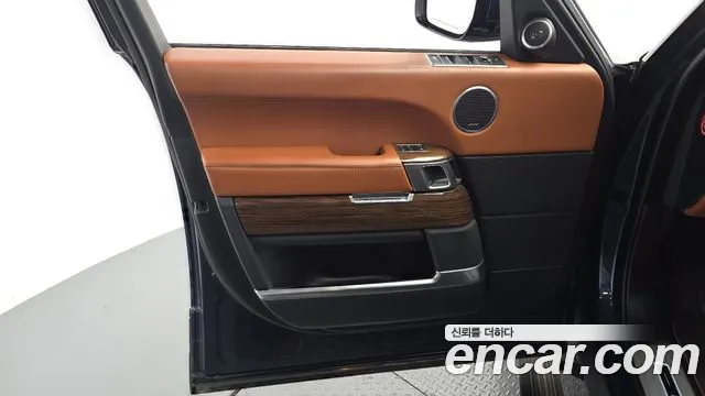 Land Rover Range Rover 2017 thumb 6