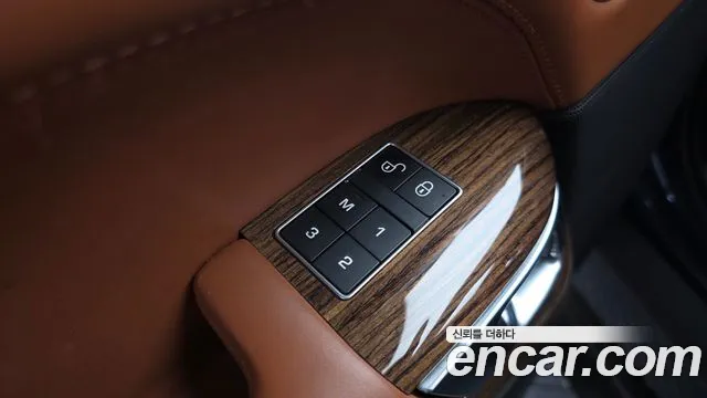Land Rover Range Rover 2017 thumb 4