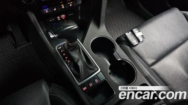 Kia Sportage 2018 thumb 9