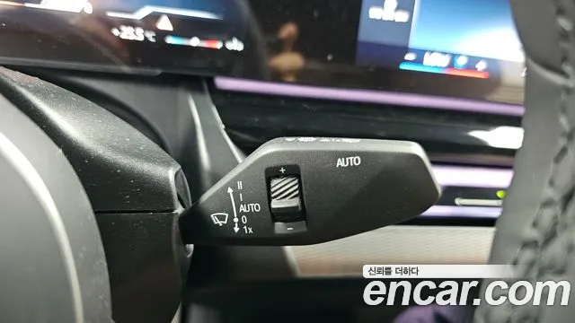 BMW 5 серии 2025 thumb 8
