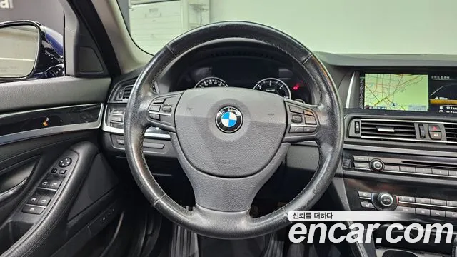 BMW 5 серии 2015 thumb 5