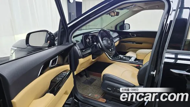 Kia Carnival 2020 thumb 4