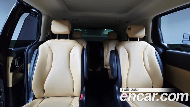Kia Carnival 2020 thumb 5