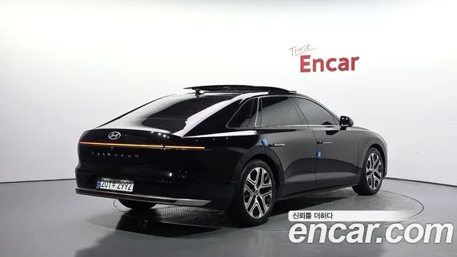 Hyundai Grandeur 2023 thumb 2