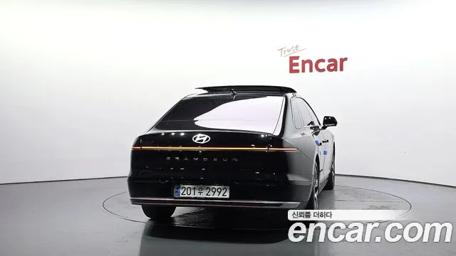 Hyundai Grandeur 2023 thumb 4