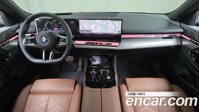 BMW 5 серии 2025 thumb 3