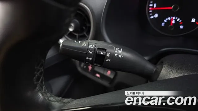 Kia K3 2019 thumb 5