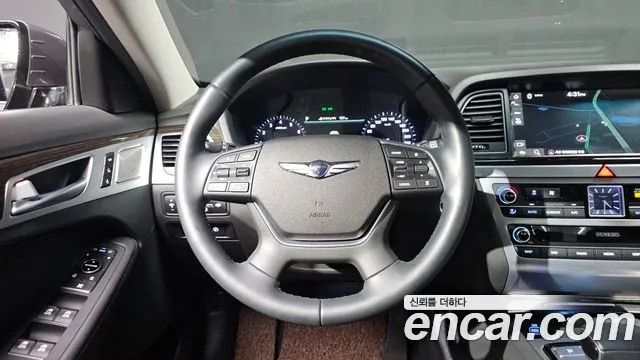 Genesis G80 2019 thumb 2