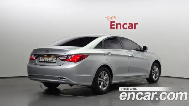 Hyundai Sonata 2014 thumb 12