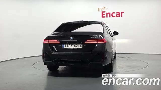 BMW 5 серии 2023 thumb 9