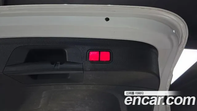 Mercedes-Benz E-Класс 2021 thumb 3