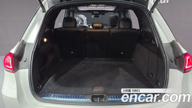 Mercedes-Benz E-Класс 2021 thumb 2