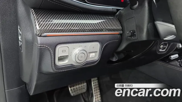 Mercedes-Benz E-Класс 2021 thumb 9