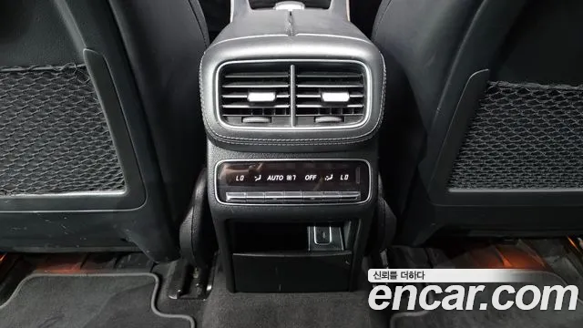 Mercedes-Benz E-Класс 2021 thumb 10