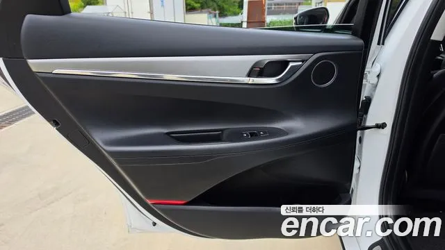 Hyundai Grandeur 2021 thumb 2