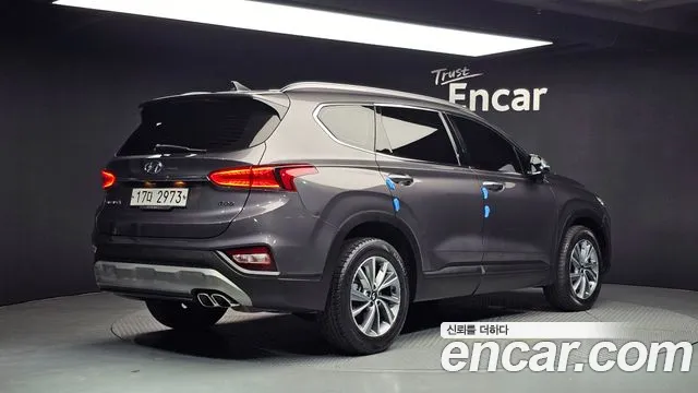 Hyundai Santa Fe 2018 thumb 10