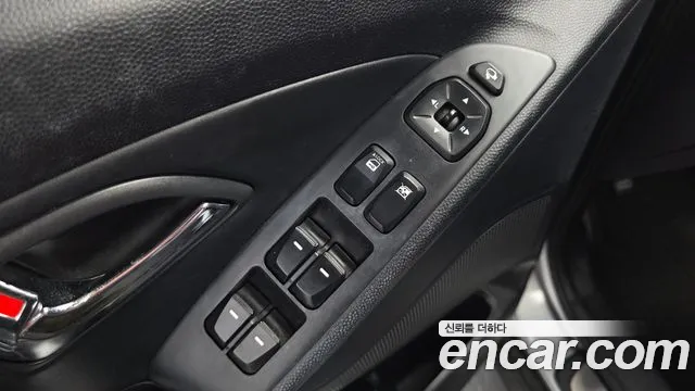 Hyundai Tucson 2012 thumb 9