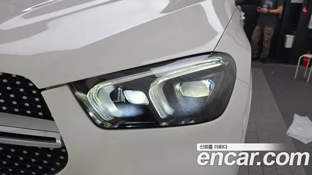 Mercedes-Benz E-Класс 2021 thumb 8
