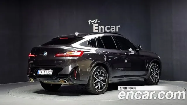 BMW X4 2022 thumb 6