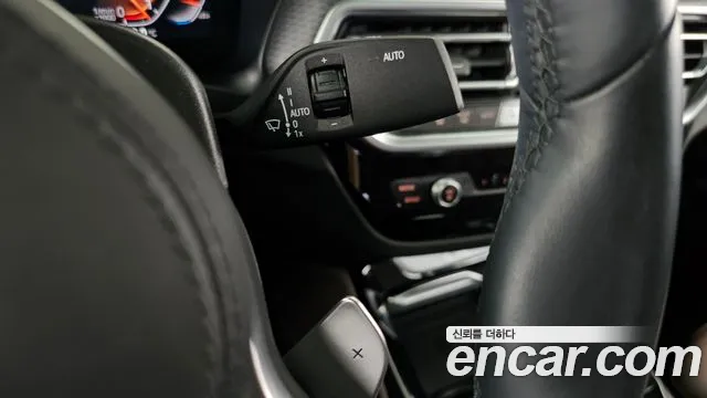 BMW X4 2022 thumb 8