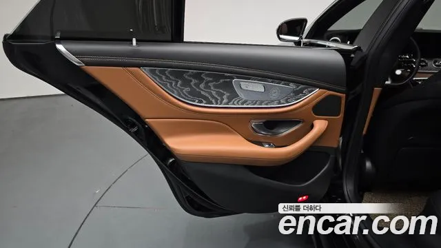 Mercedes-Benz AMG GT 2023 thumb 6