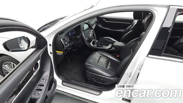 Hyundai Grandeur 2017 thumb 10