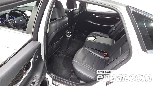 Hyundai Grandeur 2017 thumb 11