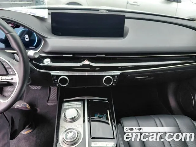 Genesis G80 2022 thumb 11