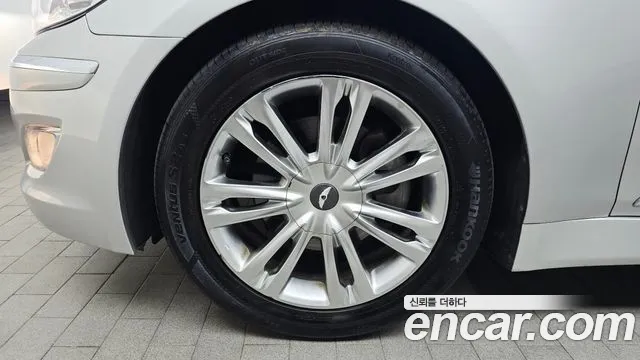 Hyundai Genesis 2011 thumb 5