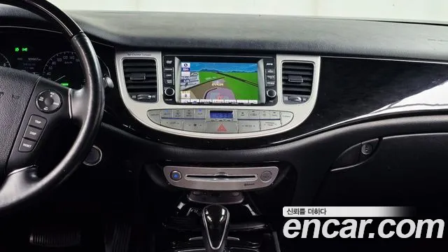 Hyundai Genesis 2011 thumb 12