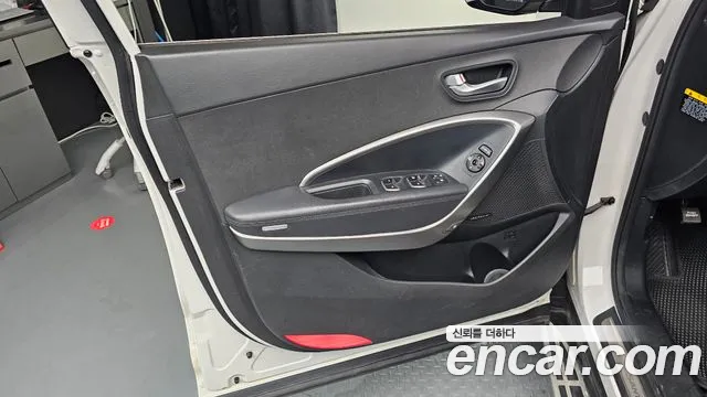 Hyundai Санта Фе 2013 thumb 2