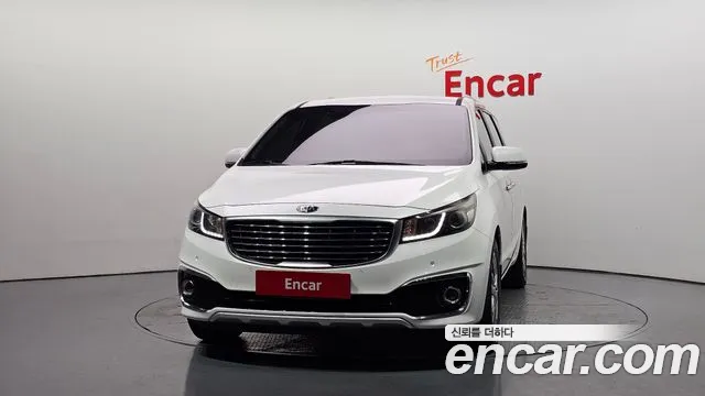 Kia Carnival 2014 thumb 8