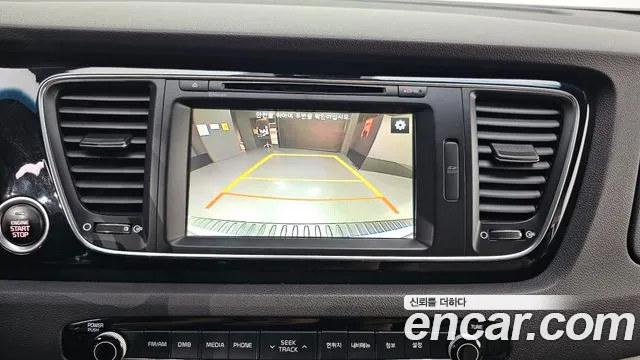 Kia Carnival 2014 thumb 7