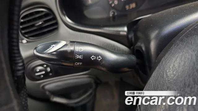 Hyundai Avante 1995 thumb 9