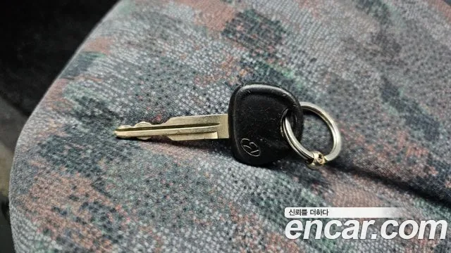 Hyundai Avante 1995 thumb 11