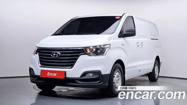 Hyundai Staria 2018 thumb 6