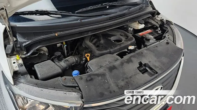 Hyundai Staria 2018 thumb 7
