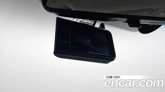 Hyundai Staria 2018 thumb 11