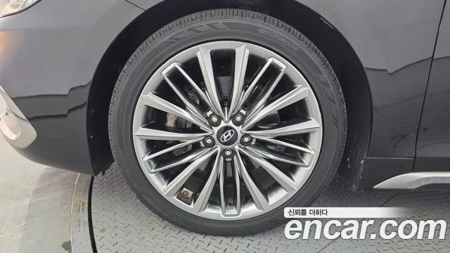Hyundai Grandeur 2017 thumb 8