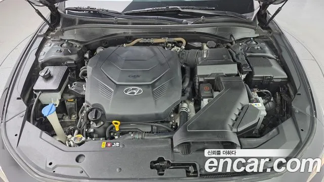 Hyundai Grandeur 2017 thumb 5