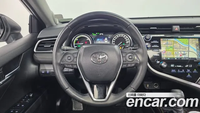 Toyota Camry 2018 thumb 8